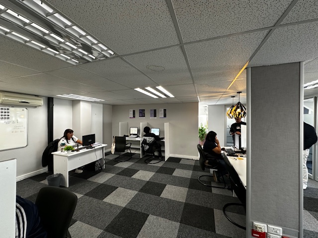 To Let Commercial Property for Rent in Woodstock Western Cape